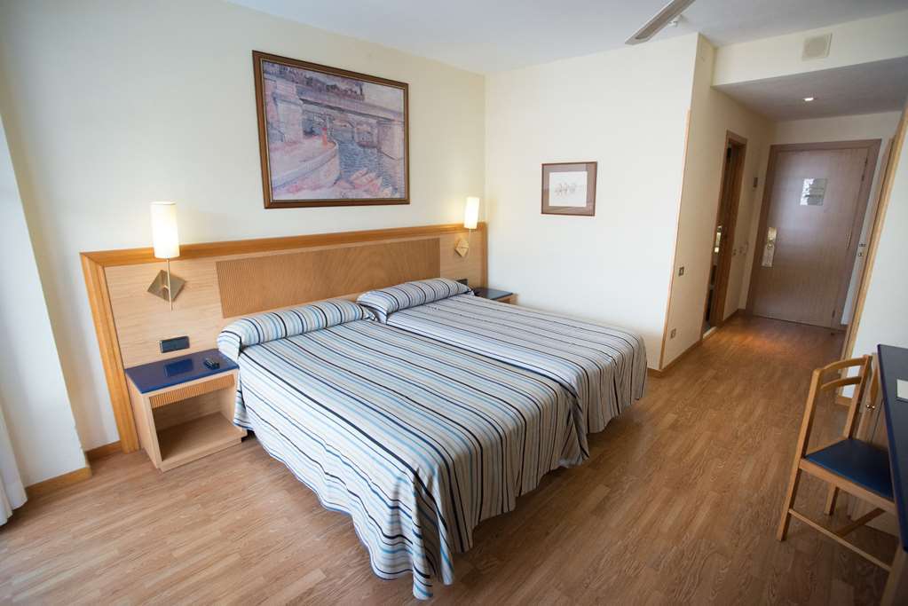 Catalonia Vegas - Adults Only Hotel