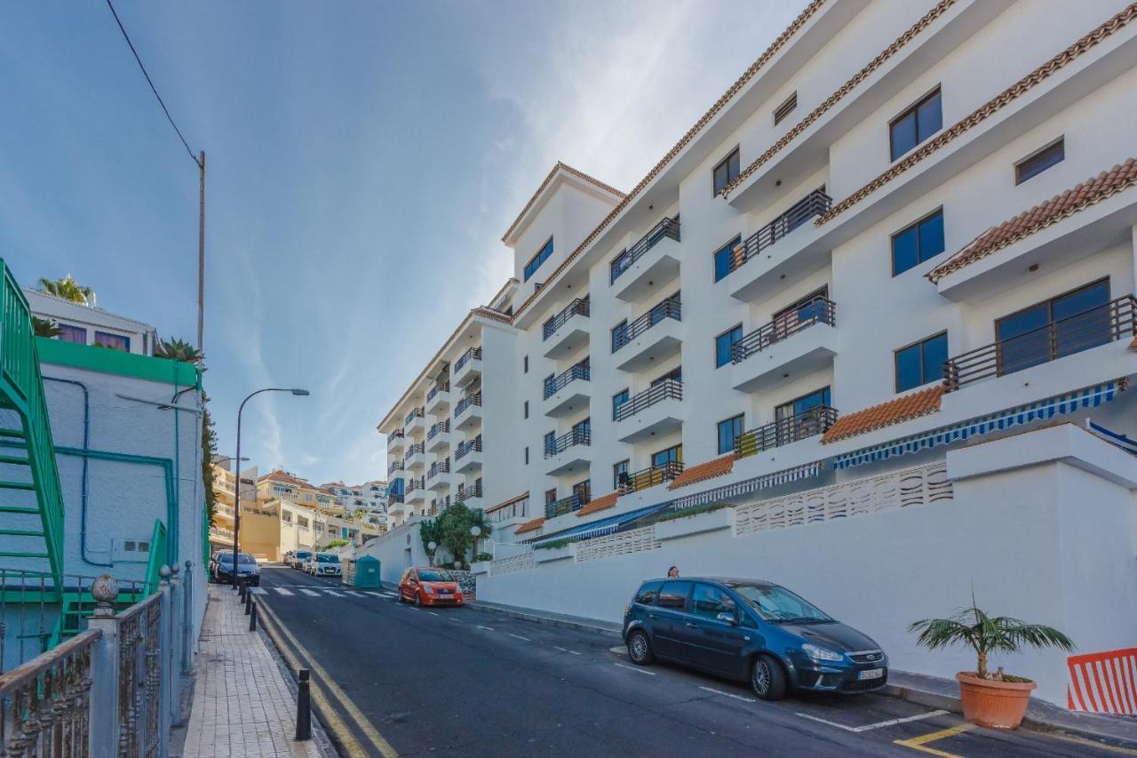 Seguro Spacious With Roomy Terrace Puerto de Santiago (Tenerife)