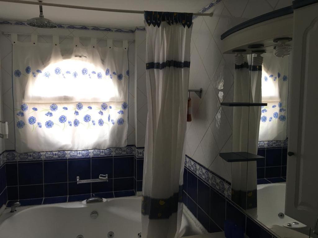 Aparthotel Parque Carolina 3*