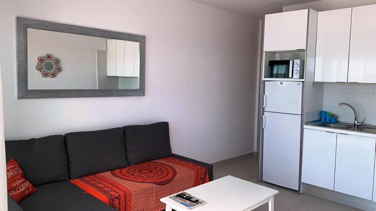 Oceanview Cristianos Apartment