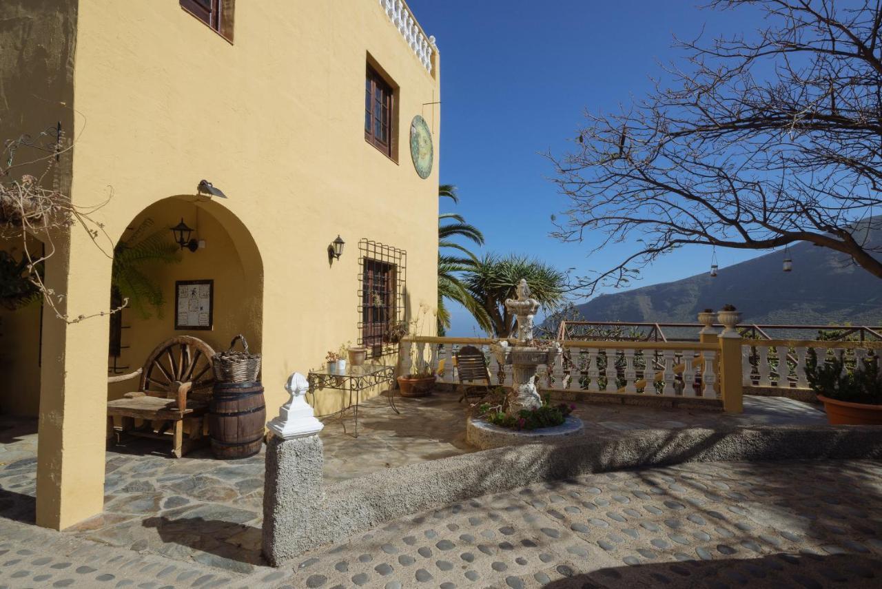 Rural Ariadna Country house