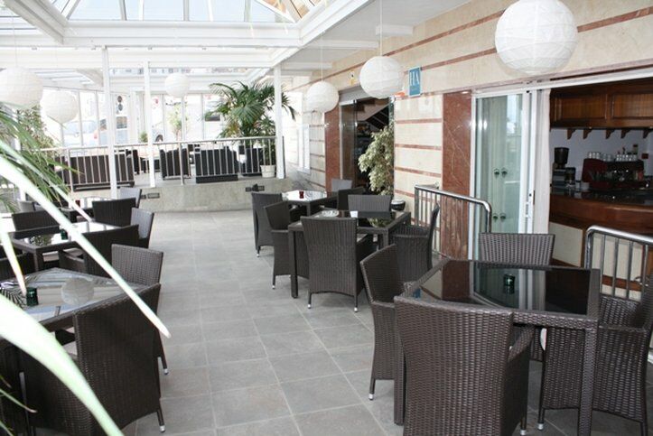 Dragos Del Sur Apartment