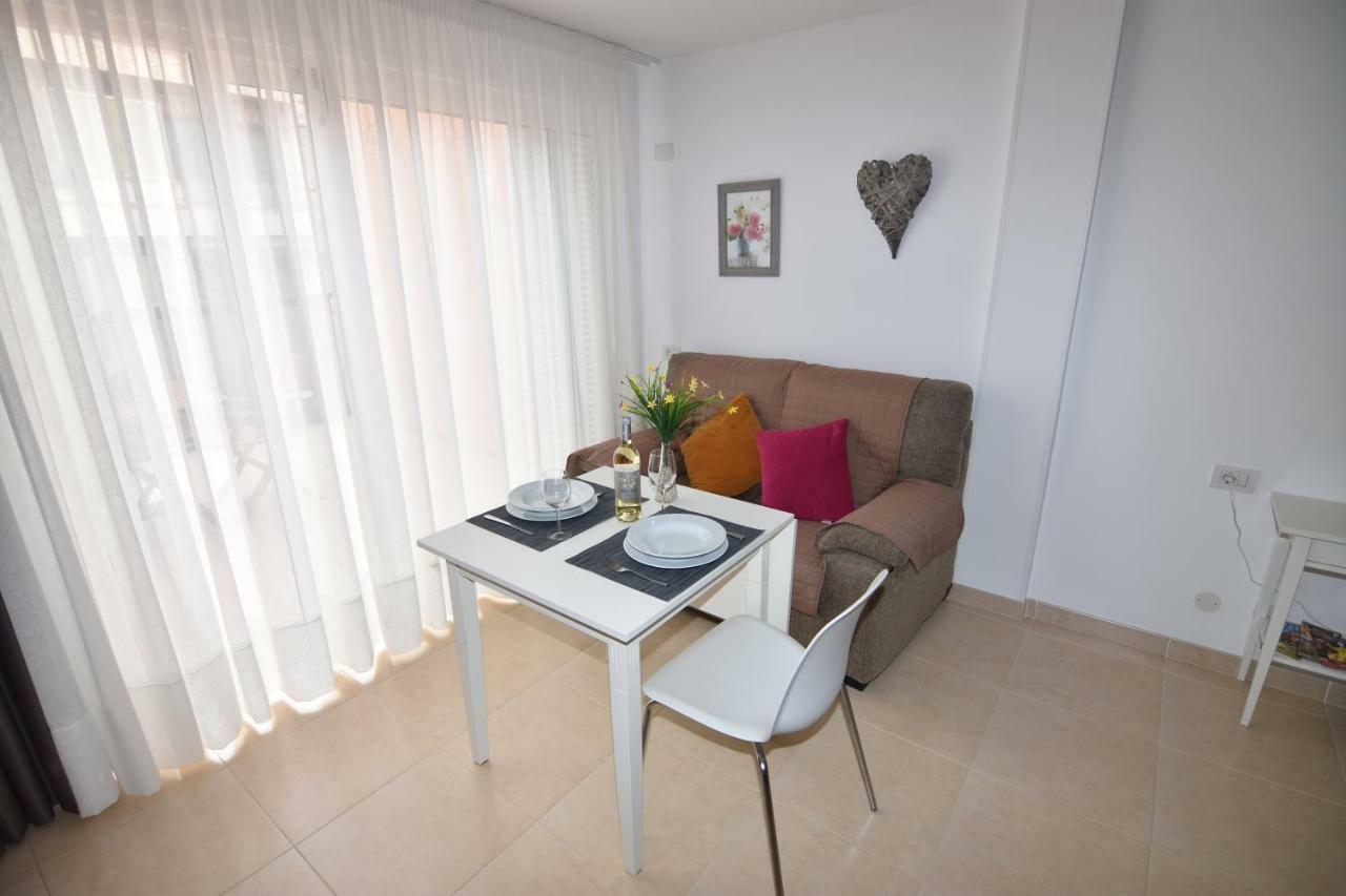 Apartment Atico Studio+terraza+wifi Ilimitado+satelite