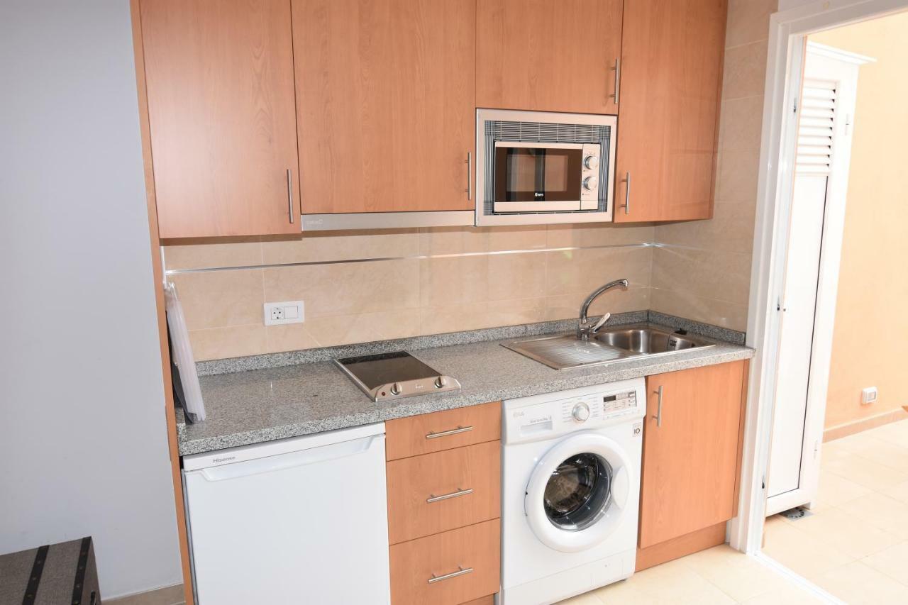 Apartment Atico Studio+terraza+wifi Ilimitado+satelite *