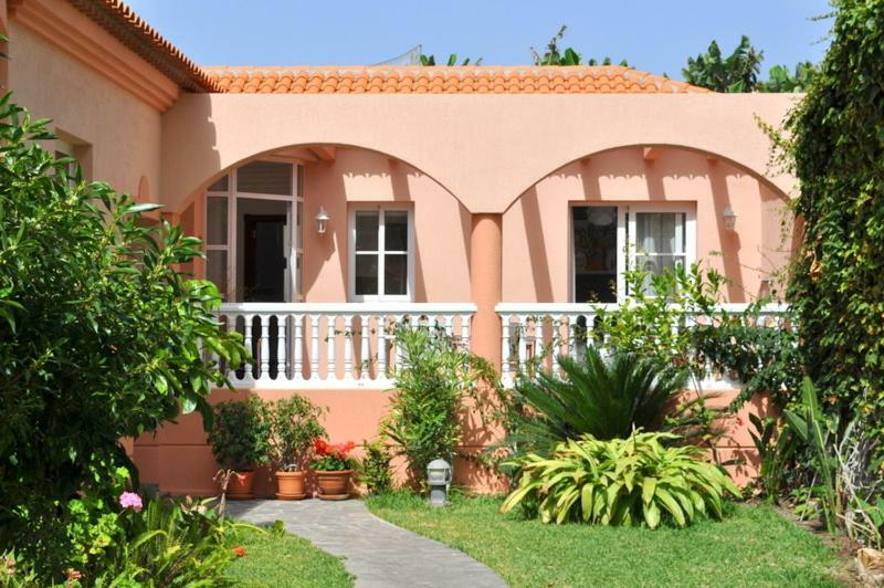 Apartment Almar *