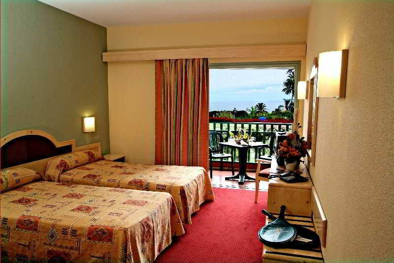 O7 Tenerife 4* Puerto de la Cruz (Tenerife)
