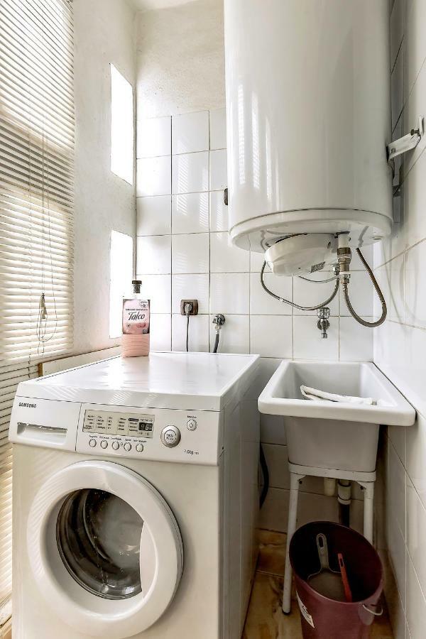 Edificio Nena 3 Bedrooms Apartamento *