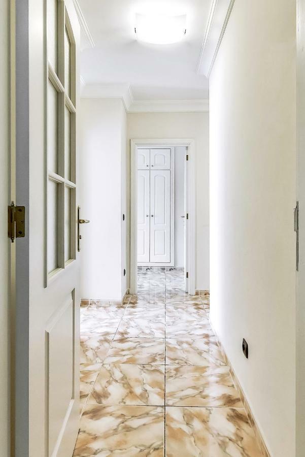 Edificio Nena 3 Bedrooms Apartamento