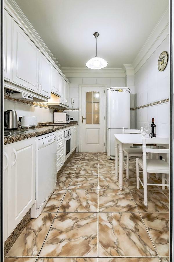 Edificio Nena 3 Bedrooms Tenerife Island