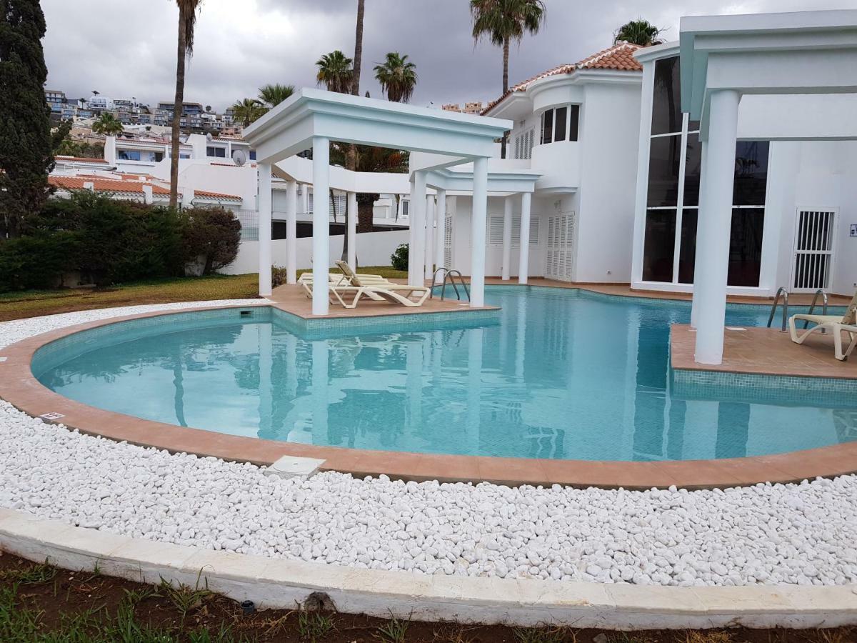 Casa Palmeras Villa