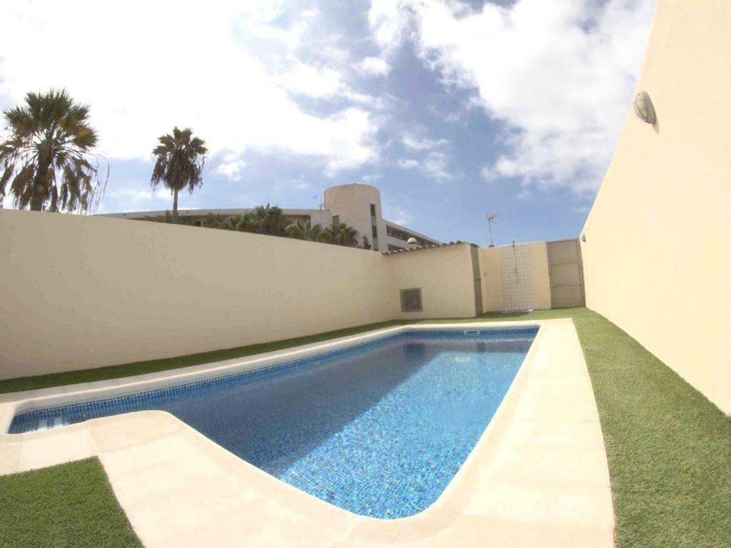 Duplex C6 Con Piscina Privada * Callao Salvaje
