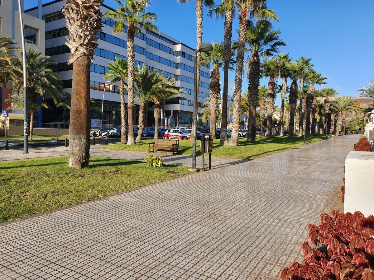 Spectacular Renovated Apartment, 5 Min To Camison Beach, With Aircon