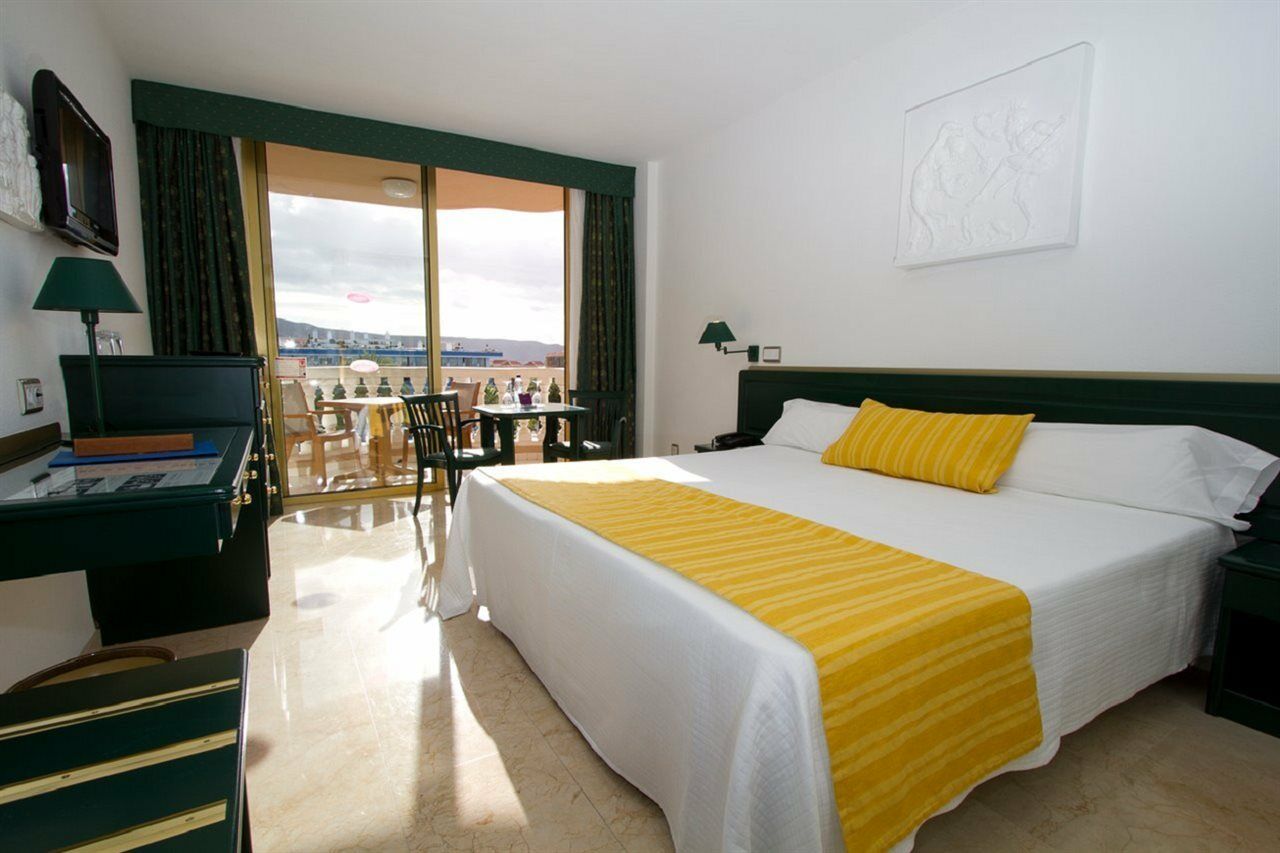 Cleopatra Palace Hotel 4*