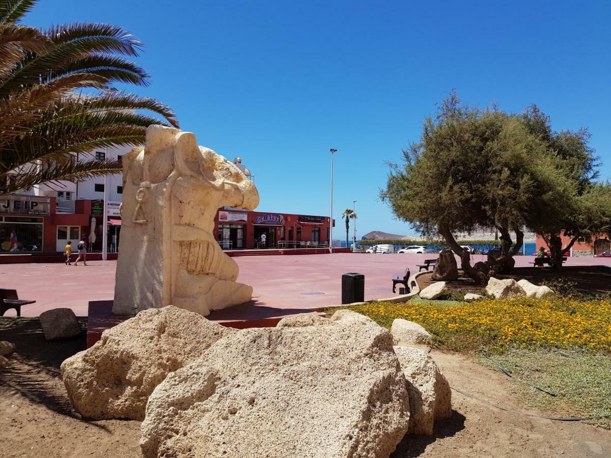Alquilaencanarias Mirazul Plaza Roja * El Médano