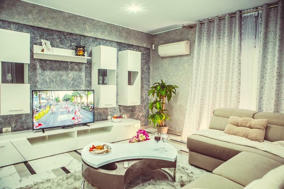 Cosy Townhouse In Costa Adeje