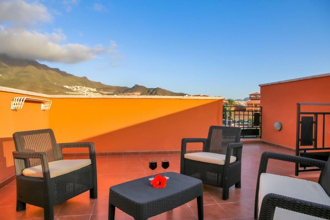 Cosy Townhouse In Costa Adeje