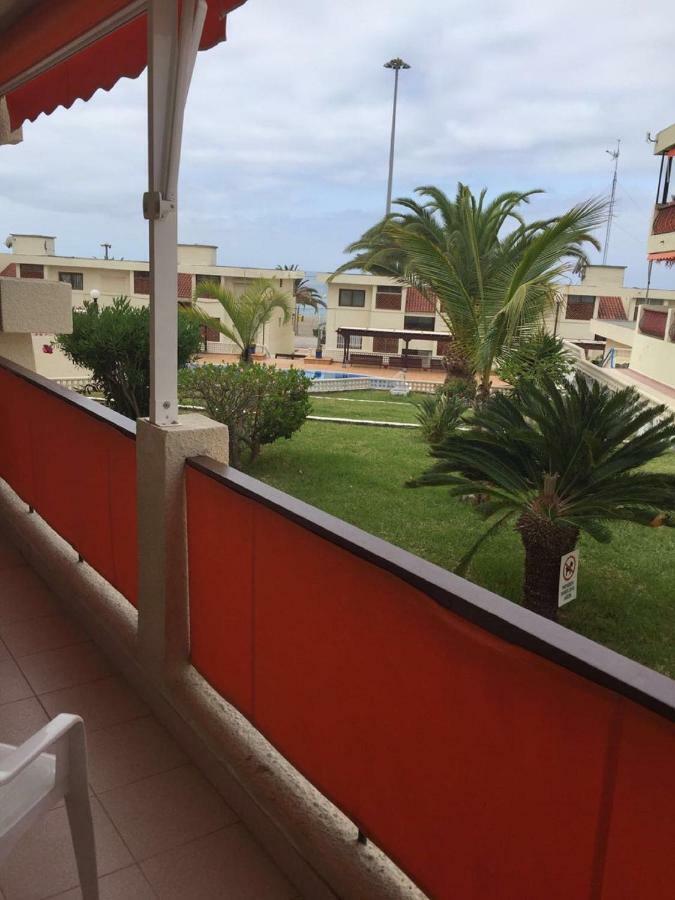 Veramar En Paseo Marítimo Y Vistas Al Mar Apartamento