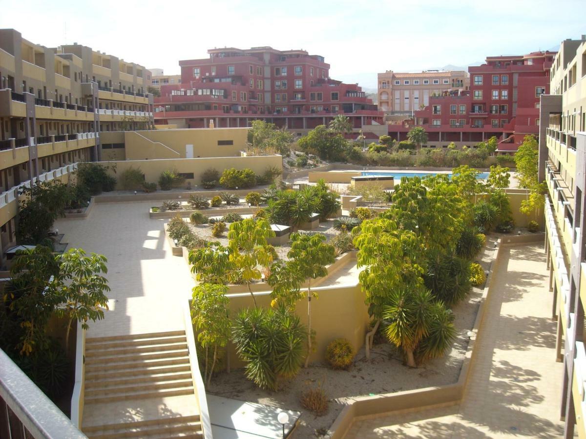 Apartment La Perla Medano 1