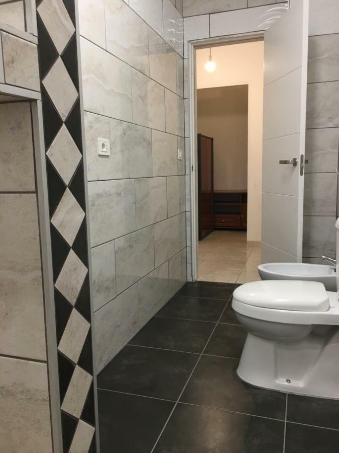 Unique Great Floor By The Ocean With Open Terrace. Separate Entrance. Adults Only
