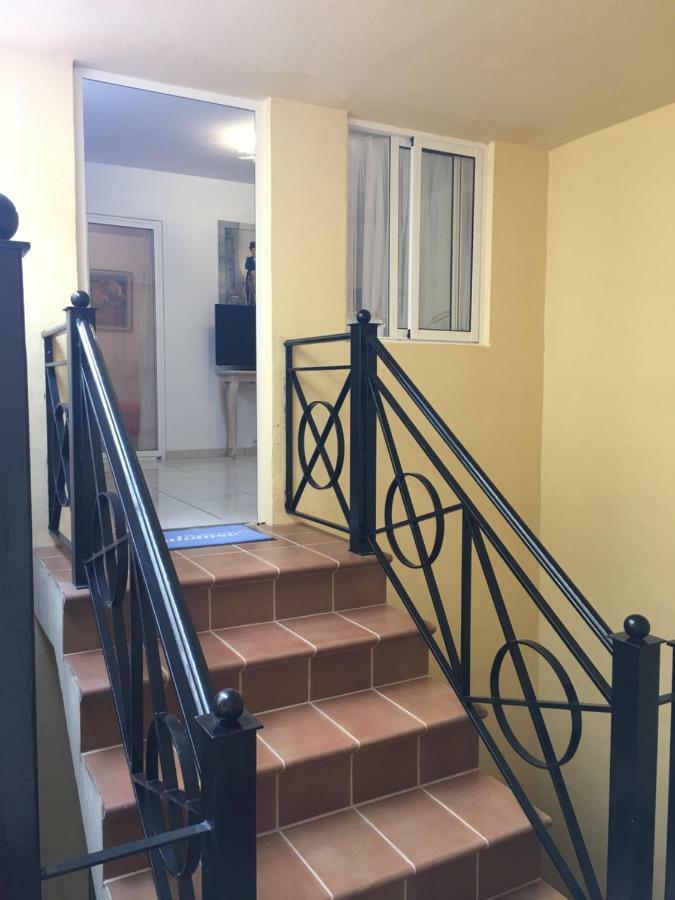 Unique Great Floor By The Ocean With Open Terrace. Separate Entrance. Adults Only *