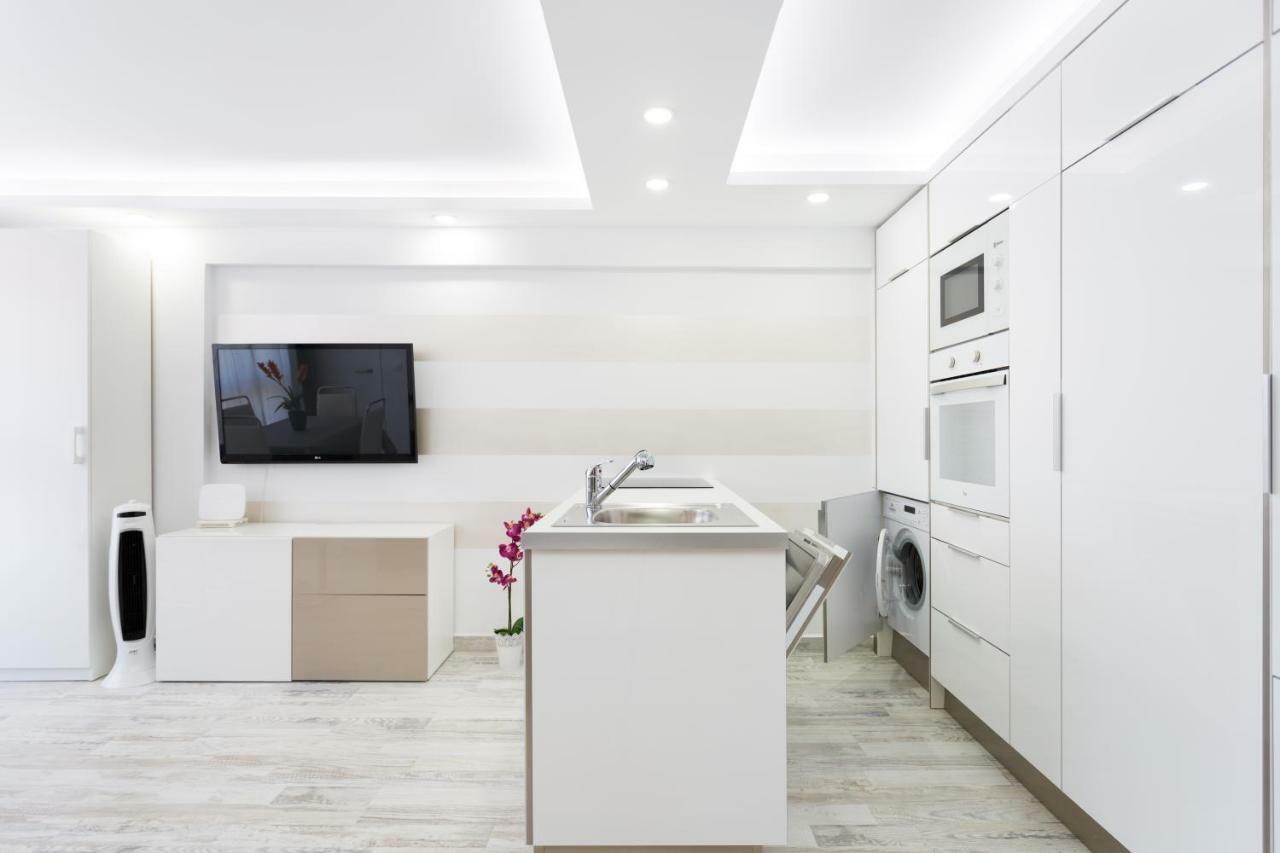 63 Cristianos First Sea Line, Parking, Wi Fi Apartment