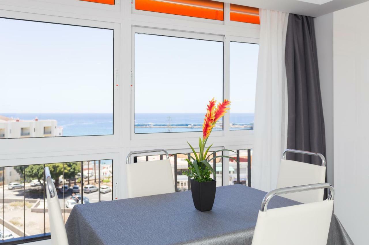63 Cristianos First Sea Line, Parking, Wi Fi Apartment