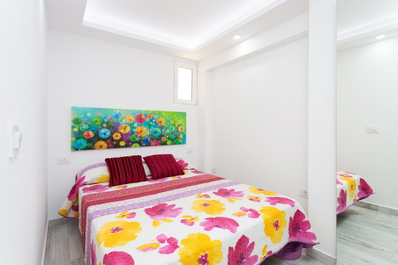 Apartment 63 Cristianos First Sea Line, Parking, Wi Fi *