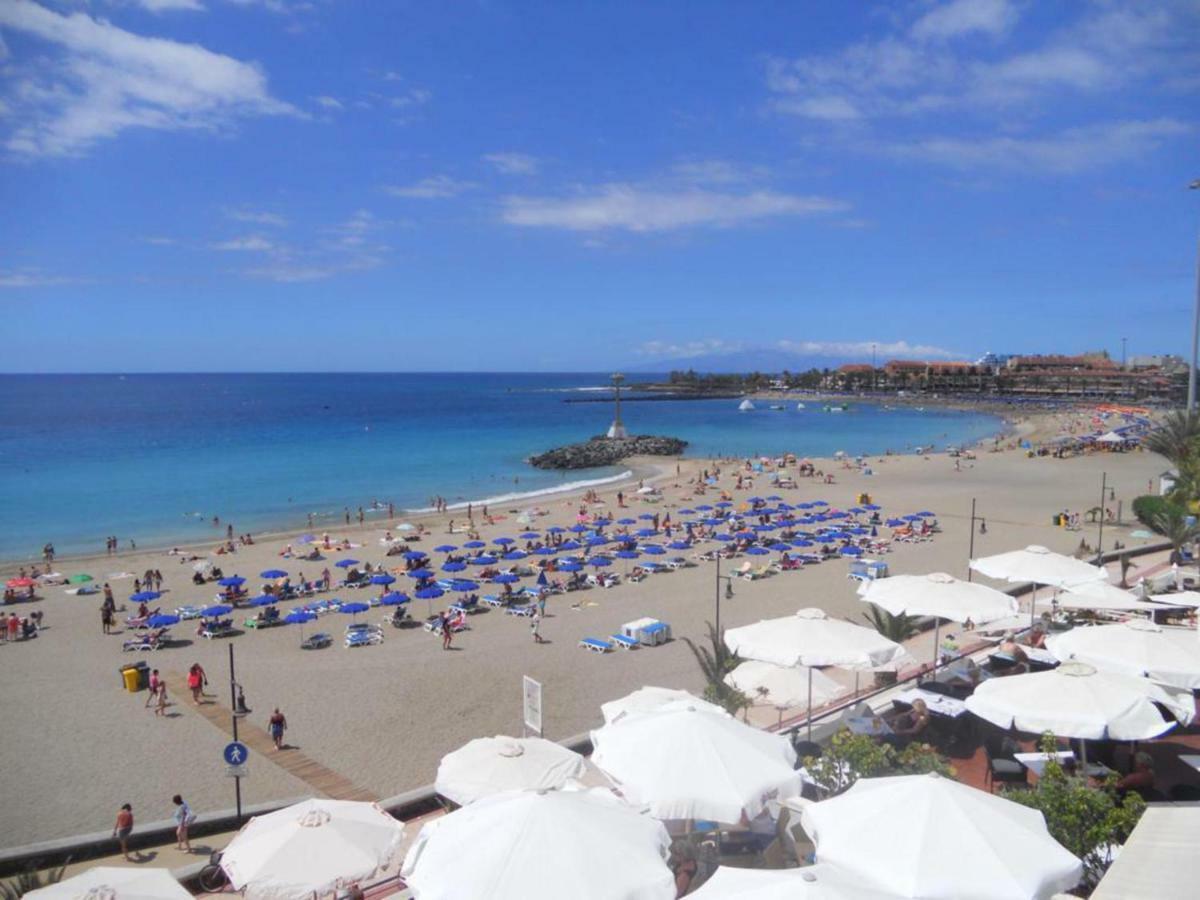 Sunny Near The Beach With Wifi, Balcony And Pool *