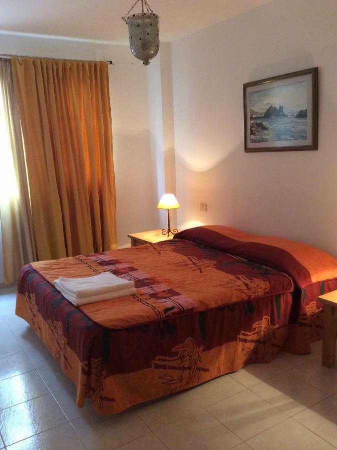 Lagos De Mirazul Ii . Calle Jose Reyes Martin Apartamento