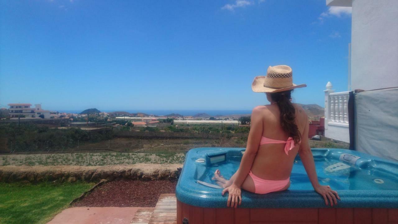 Albe, Jacuzzi Con Vistas Al Mar Arona (Tenerife)