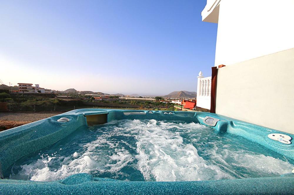 Albe, Jacuzzi Con Vistas Al Mar