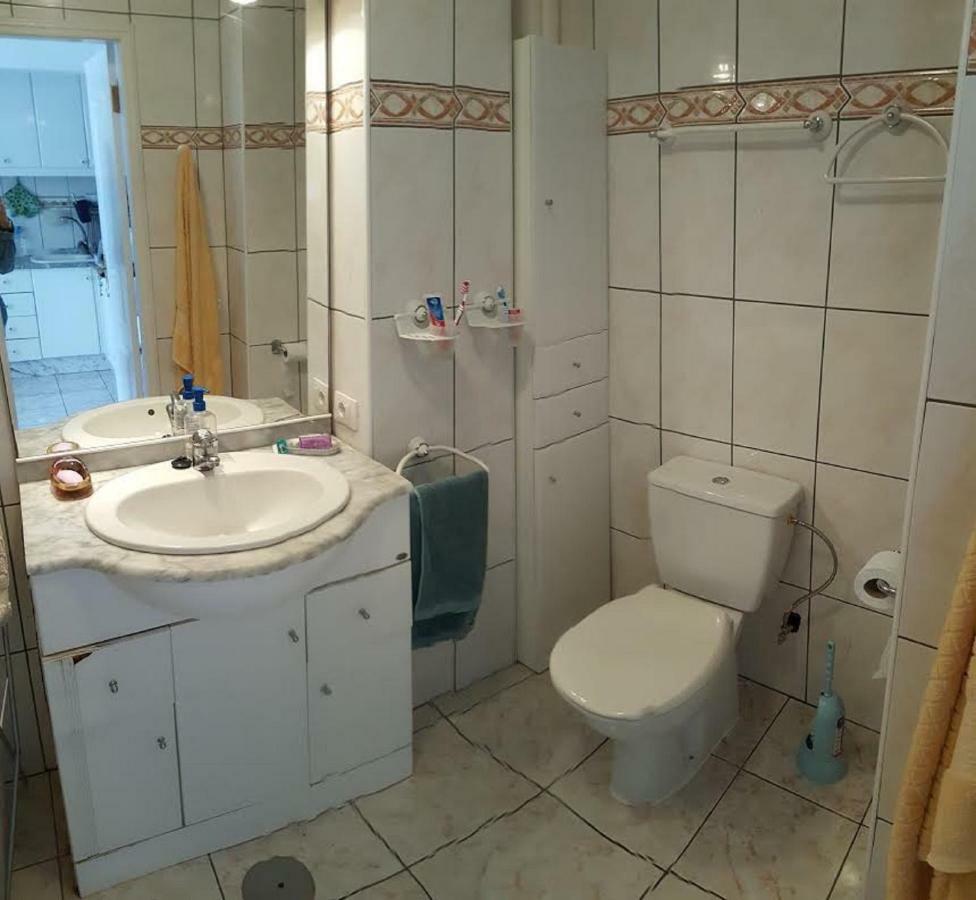 Sea Breeze In Playa De Americas With Parking Apartment Playa de las Americas (Tenerife)