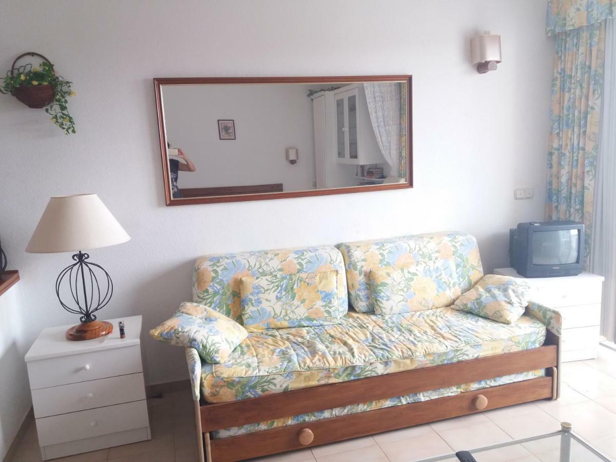 Aphotel Paraiso Del Sur In Centro Citta, Wifi Personale, Vista Mare Con Terrazza, Ristoranti E Pub Adiacenti, Taxi E Bus, Atelier Cura Persona, Farmacia Con Medico Appartement Costa Adeje (Tenerife)