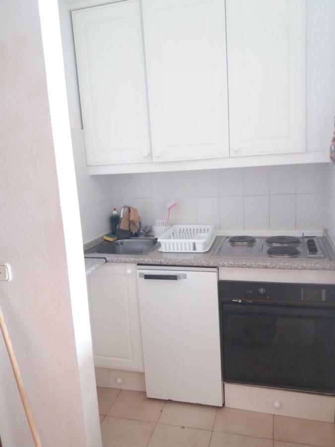 Aphotel Paraiso Del Sur In Centro Citta, Wifi Personale, Vista Mare Con Terrazza, Ristoranti E Pub Adiacenti, Taxi E Bus, Atelier Cura Persona, Farmacia Con Medico Appartement Costa Adeje (Tenerife)
