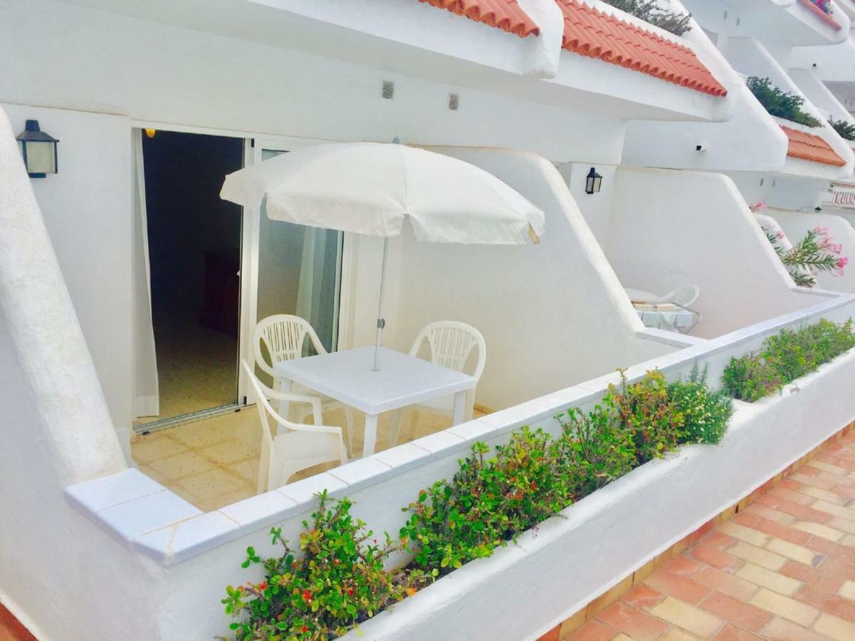 Floritas Vista Piscina