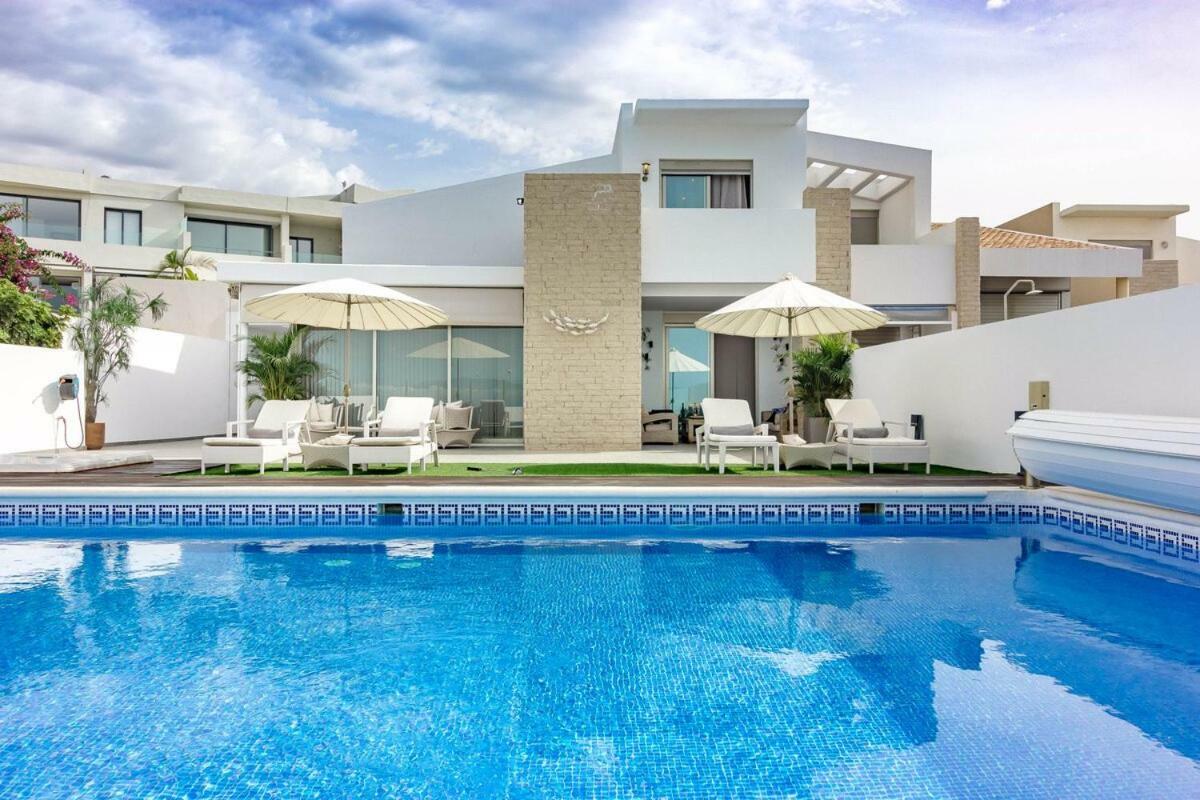 White Whale Villa *