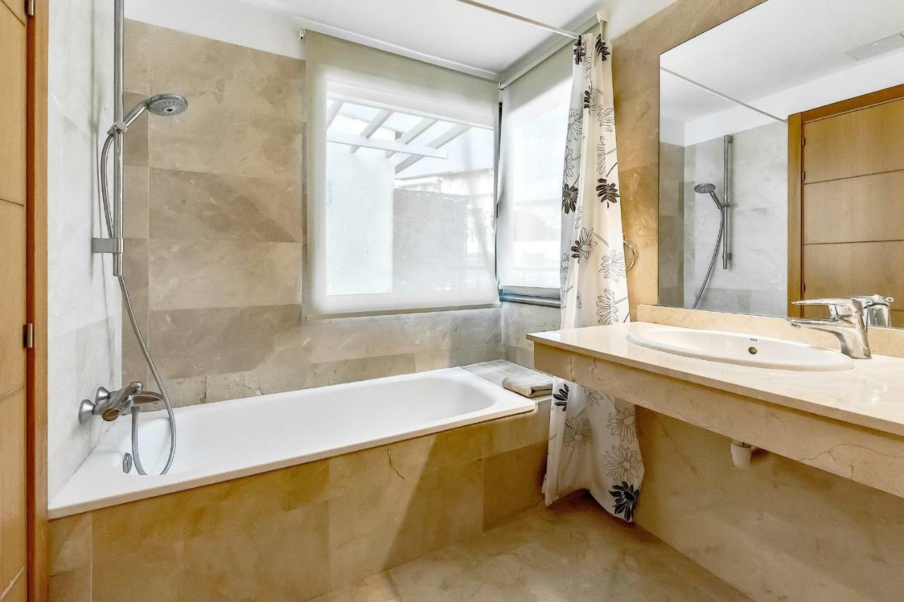 Townhouse 2 Bedrooms On The First Line San Miguel de Abona