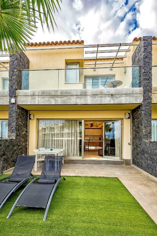 Townhouse 2 Bedrooms On The First Line * San Miguel de Abona