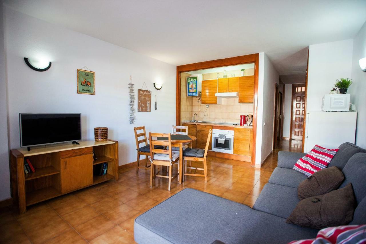 Cozy In Costa Adeje,torviscas Playa Apartment