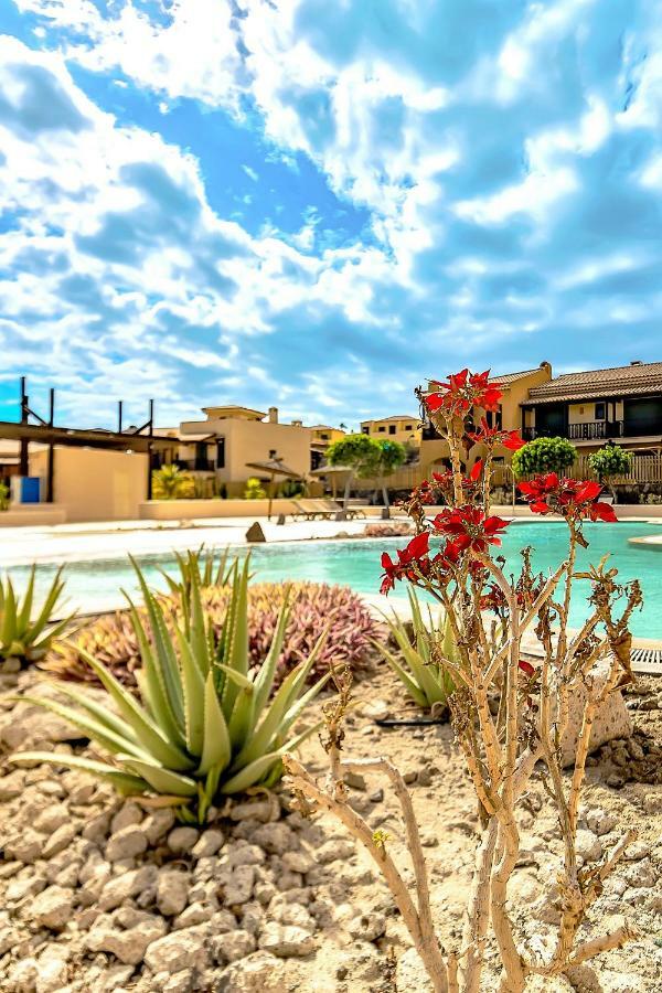Front Line San Blas Villa