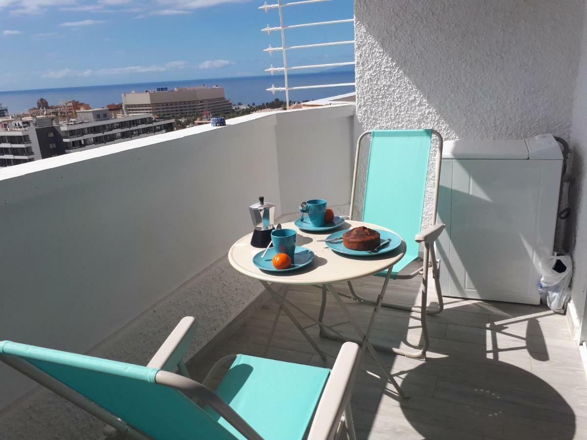 Playa Honda Luxury Apartment