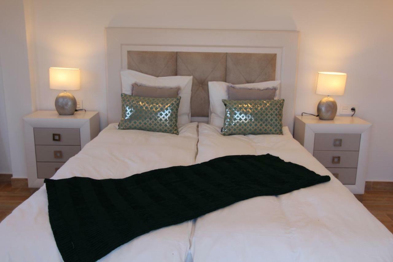 Villa Vivatenerife - Gorgeous With Heated Pool *