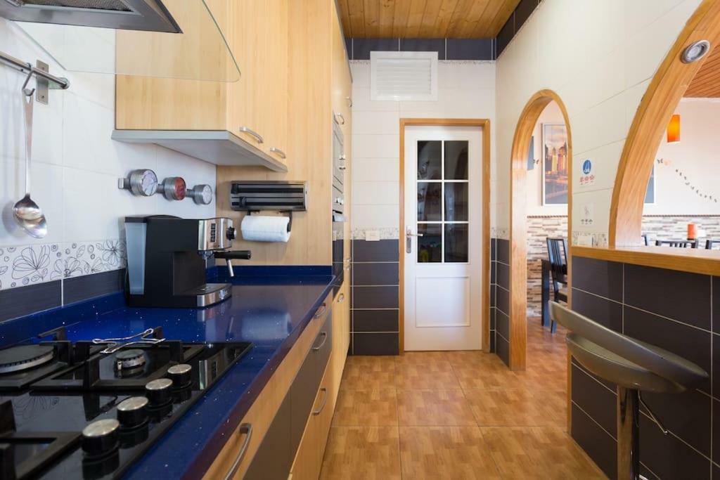 Holiday home Blanca Tenerife - Complete House - Terrace And Bbq, 5 Minutes From The And Airport *