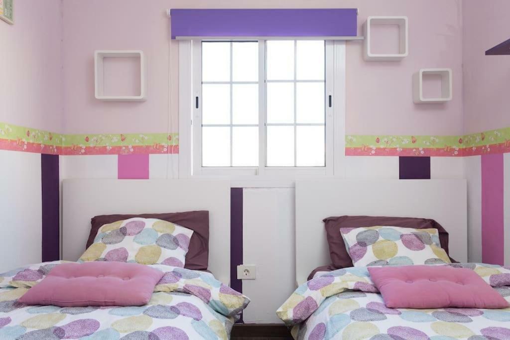 Blanca Tenerife - Complete House - Terrace And Bbq, 5 Minutes From The And Airport *
