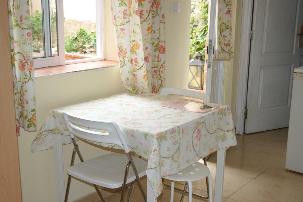 73 Camino La Sabina Maison d'hôtes *