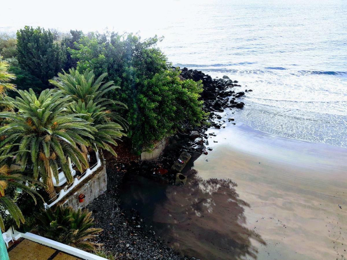Playa Chica / Playa Gaviotas *