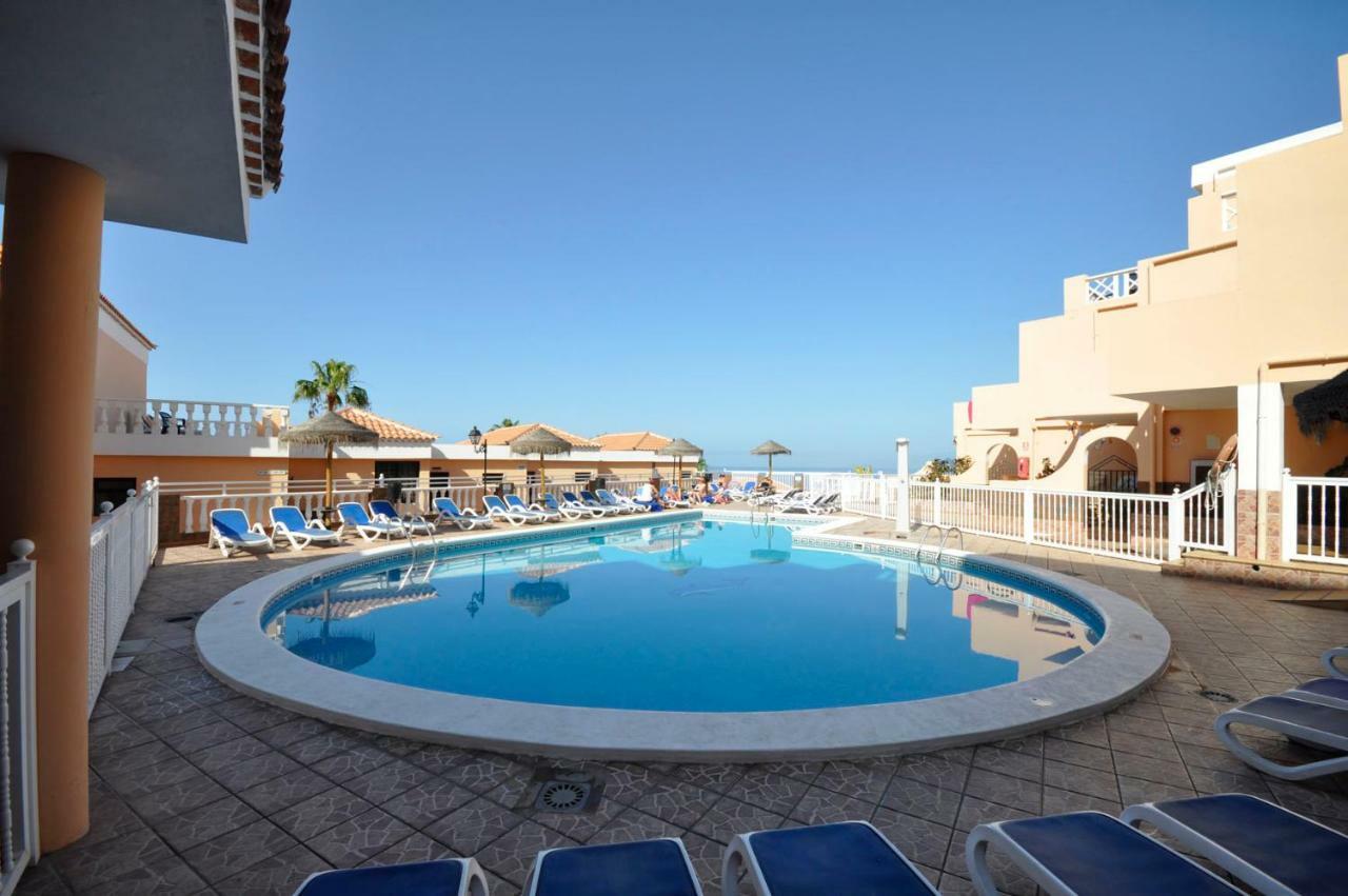 Paradise Court Americas Wifi Piscina 27 *