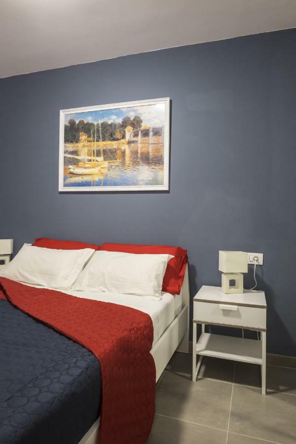 Full Center Of Americas, Renovated, High Floor Appartement *