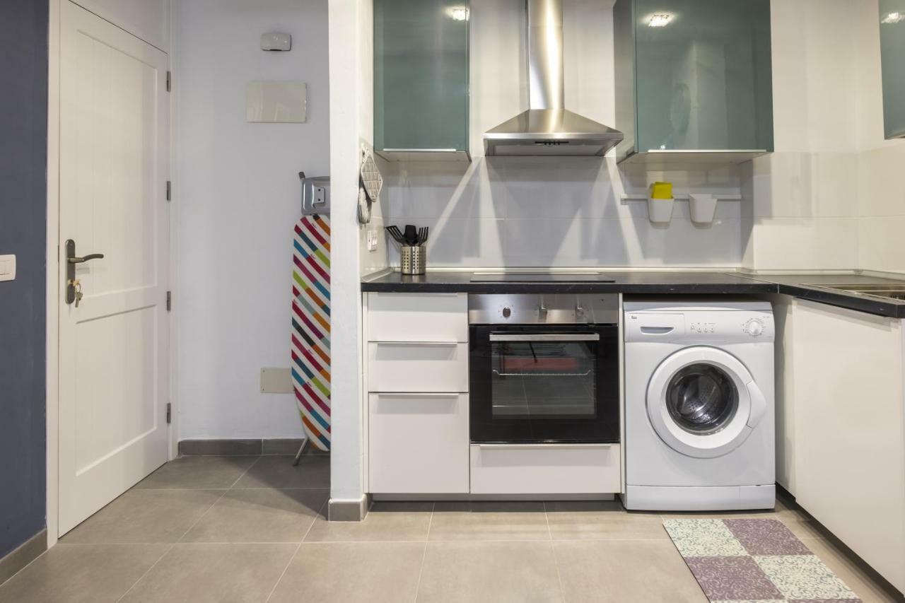 Full Center Of Americas, Renovated, High Floor Appartement *