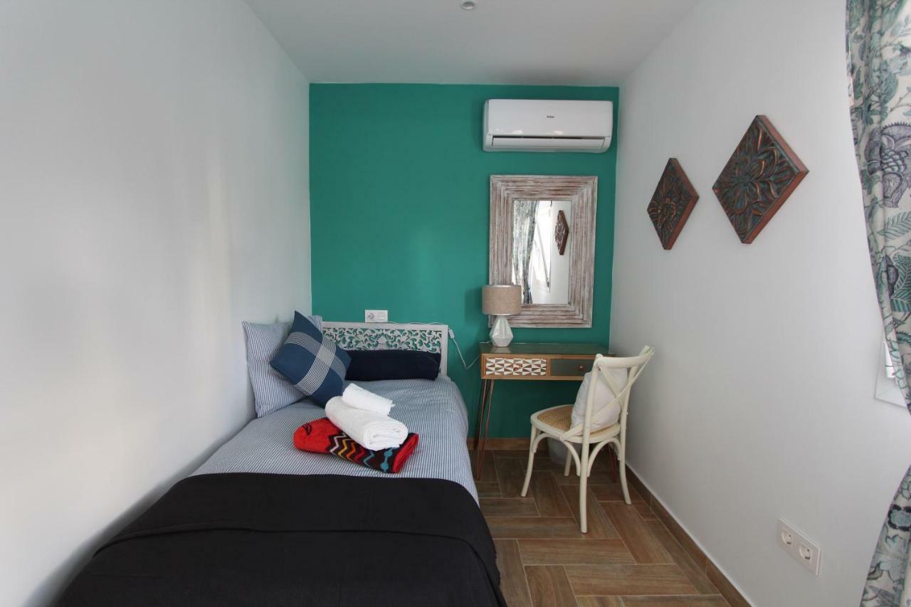 Villa Vivatenerife - Gorgeous With Heated Pool Buzanada